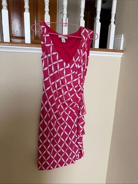 White House Black Market Pink and White Geometric Midi Dress